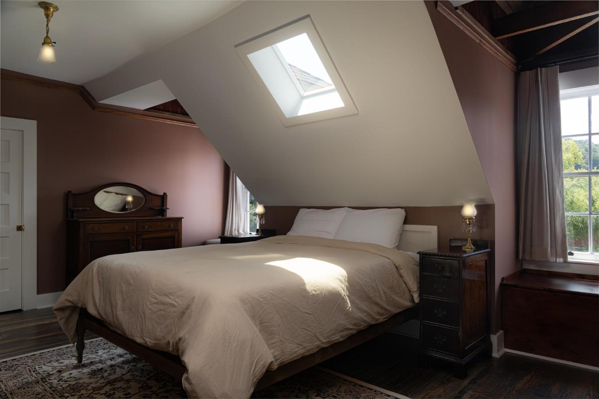 The Nuwray Hotel & Carriage House Burnsville エクステリア 写真