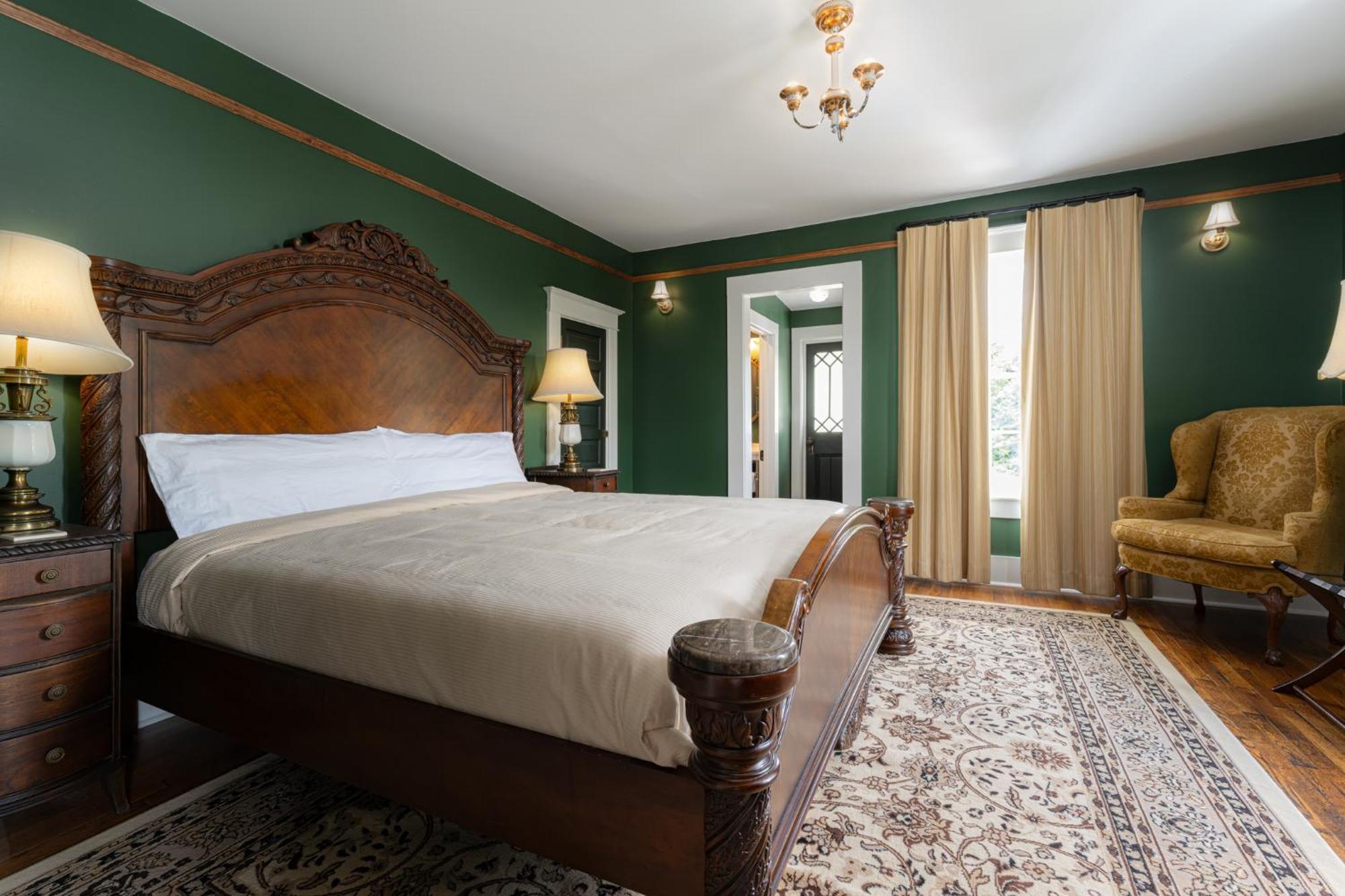 The Nuwray Hotel & Carriage House Burnsville エクステリア 写真